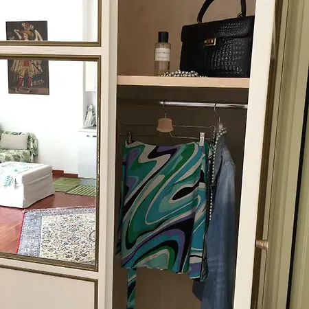 Apartment 996 Milan
